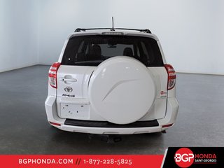 Toyota RAV4 Limited 2011 à Saint-Georges, Québec - 3 - w320h240px