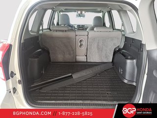 Toyota RAV4 Limited 2011 à Saint-Georges, Québec - 6 - w320h240px