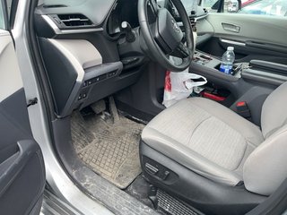 2023 Toyota Sienna LE AWD HYBRID in Saint-Georges, Quebec - 6 - w320h240px