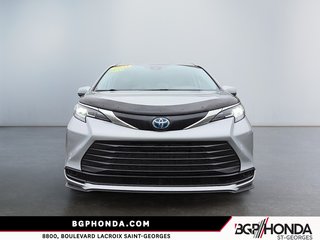 2023 Toyota Sienna LE AWD HYBRID in Saint-Georges, Quebec - 2 - w320h240px