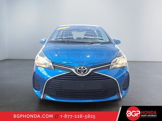 Toyota Yaris LE 2017 à Saint-Georges, Québec - 2 - w320h240px