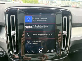 2019 Volvo XC40 MOMENTUM in Saint-Georges, Quebec - 3 - w320h240px