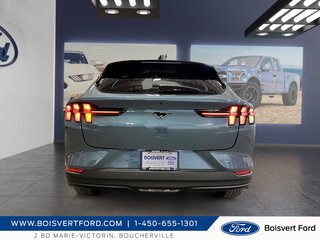 Ford Mustang Mach-E Select 2023 à Boucherville, Québec - 3 - w320h240px