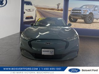 Ford Mustang Mach-E Premium 2023 à Boucherville, Québec - 2 - w320h240px