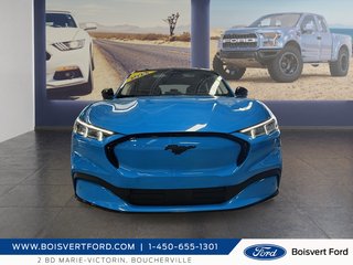 Ford Mustang Mach-E Premium 2023 à Boucherville, Québec - 2 - w320h240px