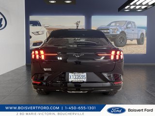 Ford Mustang Mach-E Premium 2024 à Boucherville, Québec - 3 - w320h240px