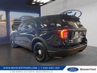 Ford Police Interceptor Utility Explorer 2025 à Boucherville, Québec - 4 - w320h240px