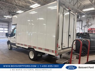 2018 Ford Transit Chassis Cab 350 cube 12 pieds in Boucherville, Quebec - 4 - w320h240px