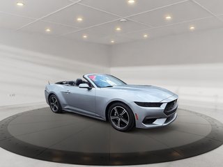 2025 Ford Mustang Ecoboost Premium Convertible + CUIR + CARPLAY