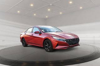 2022 Hyundai Elantra Preferred + SIEGES CHAUFFANT +  VOLANT CHAUFFANT