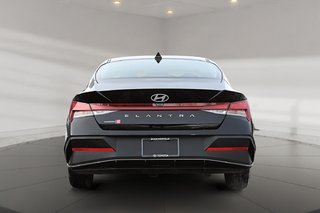 Hyundai Elantra ESSENTIEL CAMERA  SIEGES CHAUFFANTS APPLE CARPLAY 2024