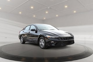 Hyundai Elantra ESSENTIEL CAMERA  SIEGES CHAUFFANTS APPLE CARPLAY 2024