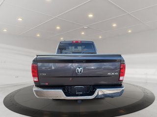 2015 Ram 1500 SLT + QUAD CAB + EXTRA PROPRE + BLUETOOTH + MAGS +