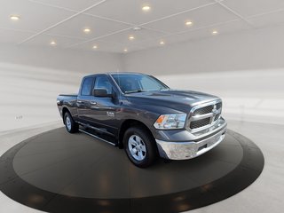 2015 Ram 1500 SLT + QUAD CAB + EXTRA PROPRE + BLUETOOTH + MAGS +