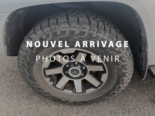 Toyota 4Runner TRD OFF-ROAD + CUIR + TOIT OUVRANT + CARPLAY + + + 2022