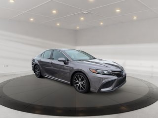 2023 Toyota Camry Hybrid SE