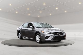 2019 Toyota Camry SE + SIEGES CHAUFFANT + 69063 KM