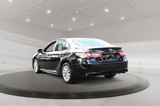 Toyota Camry SE + SIEGES CHAUFFANT + CAMERA DE RECUL 2020