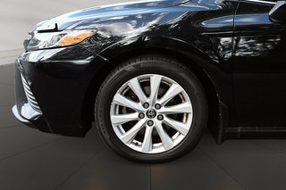 Toyota Camry SE + SIEGES CHAUFFANT + CAMERA DE RECUL 2020