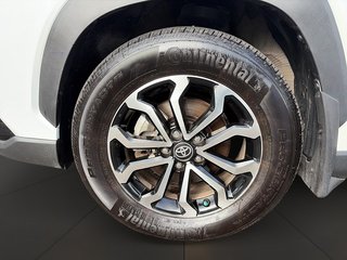 2025 Toyota Corolla Cross Hybrid SE AWD + CARPLAY + SIÈGES CHAUFFANTS + MAGS ++++