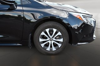Toyota Corolla Hybrid LE + SIEGES CHAUFFANT + CAMERA DE RECUL 2023