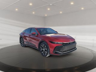 Toyota Crown XLE AWD + HYBRID + CARPLAY + CAMERA + WOW!! 2023