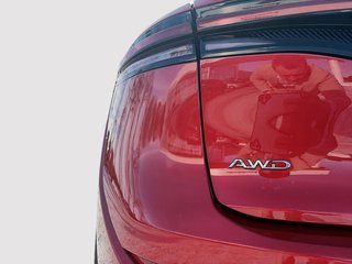 Toyota Crown XLE AWD + HYBRID + CARPLAY + CAMERA + WOW!! 2023