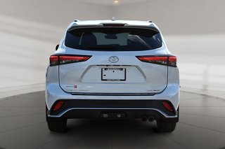 Toyota Highlander XSE + CUIR + INTERIEUR ROUGE 2022