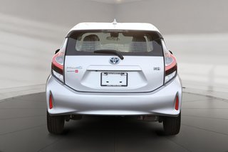 Toyota Prius C  2019