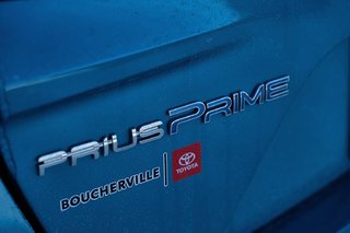 2022 Toyota PRIUS PRIME