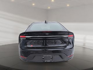 2024 Toyota Prius Plug-in Hybrid SE