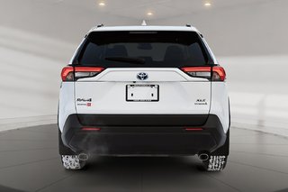 Toyota RAV4 Hybrid XLE 2023