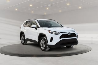 Toyota RAV4 Hybrid XLE 2023