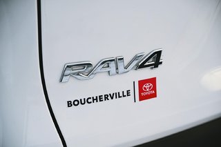 Toyota RAV4 Hybrid XLE 2023