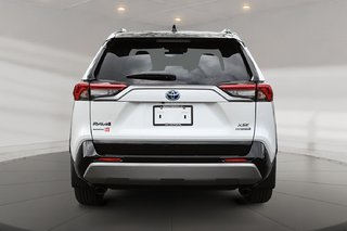 Toyota RAV4 Hybrid 2024 XSE + AWD + CUIR + TOIT OUVRANT+ 16934 KM 2024