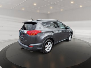 2014 Toyota RAV4 XLE AWD + CAMÉRA + BLUETOOTH + TOIT OUVRANT ++