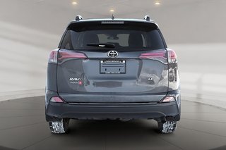 Toyota RAV4 LE 2018