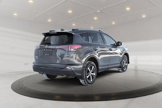 Toyota RAV4 LE 2018