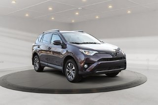 Toyota RAV4 XLE + TOIT OUVRANT + SIEGES CHAUFFANT 2018
