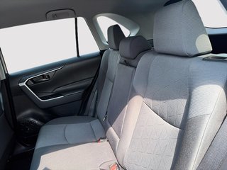 2019 Toyota RAV4 LE + CAMERA + CARPLAY + SIÈGES CHAUFFANTS ++
