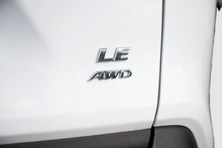 Toyota RAV4 LE AWD 2020