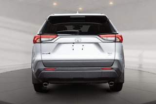 Toyota RAV4 XLE 2021