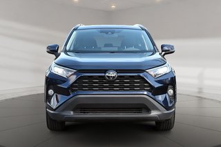 Toyota RAV4 2021 XLE + AWD + TOIT OUVRANT + APPLE CARPLAY 2021