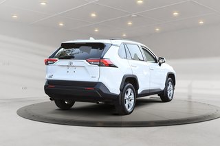 Toyota RAV4 XLE + TOIT OUVRANT + SIEGES CHAUFFANT 2021