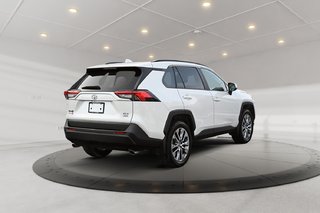 Toyota RAV4 XLE PREMUIM / AWD / CUIR / TOIT OUIVRANT 2022