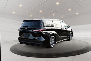 2021 Toyota Sienna Hybrid XLE  7-PASS