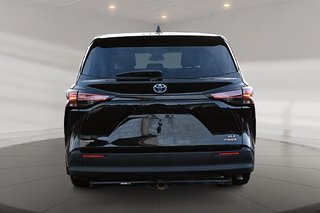 2021 Toyota Sienna Hybrid XLE  7-PASS