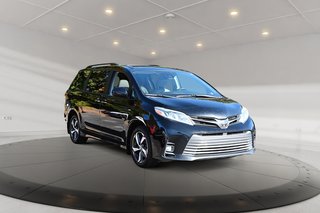 Toyota Sienna XLE AWD + GPS + TOIT OUVRANT + JAMAIS ACCIDENTÉ 2018