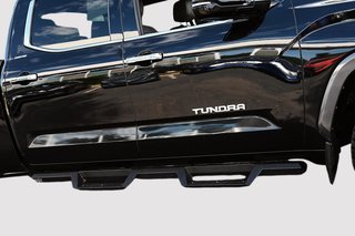 2022 Toyota Tundra Limited + SIEGES EN CUIR + TOIT PANORAMIQUE