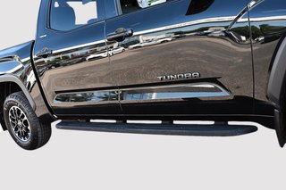 Toyota Tundra Limited Hybrid + SIEGES EN CUIR + TOIT PANORAMIQUE 2024